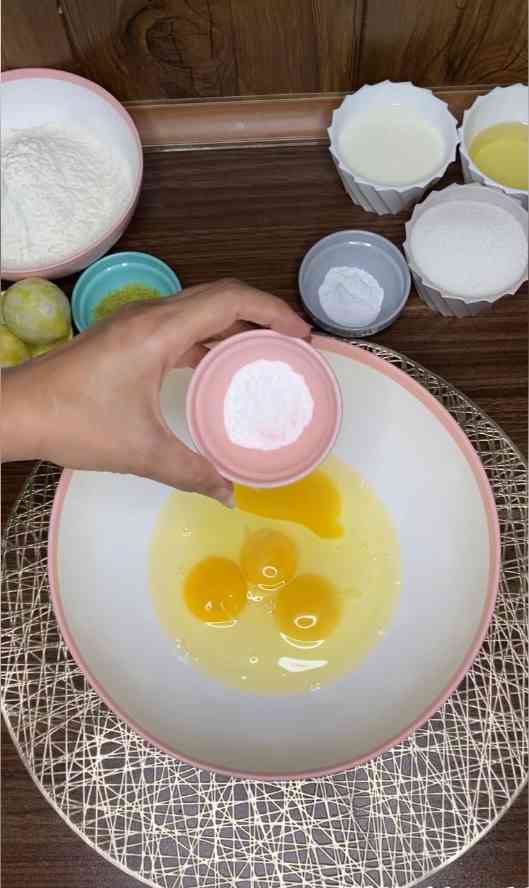 طرز تهیه کیک لیمو مرحله 1 